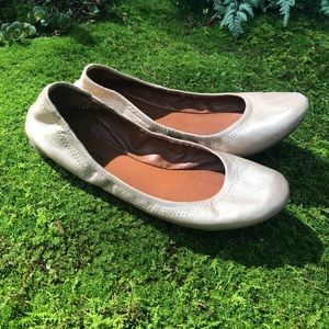 BCBGeneration Pink Nude Rose Gold Ballet Flats